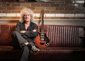 Brian May rincara la dose sull’assenza dal Festival di Glastonbury dei Queen: “Colpa della politica” Brian May rincara la dose sull'assenza dal Festival di Glastonbury dei Queen: "Colpa della politica"