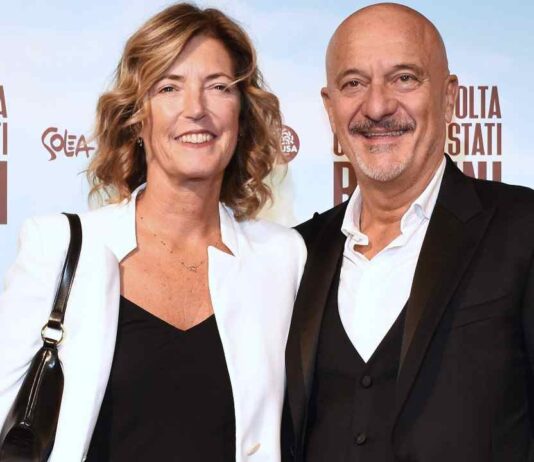 Chi è Sandra Bonzi, la moglie di Claudio Bisio: “Grazie a lei, ho detto dei no importanti” Chi è la moglie di Claudio Bisio, Sandra Bonzi