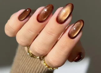 Cinnamon spice nails: la manicure più cozy (e cool) dell’inverno 2026