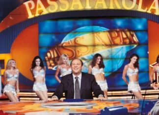 Fabrizio Corona lancia nuove accuse contro Gerry Scotti, insinuando rapporti intimi con le Letterine di Passaparola: “Se l’è passate tutte”
