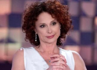 Chi è il nuovo fidanzato di Beatrice Luzzi? “Non so se l’amore fa per me” Chi è il fidanzato di Beatrice Luzzi