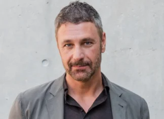 Chi erano i genitori di Raoul Bova, Giuseppe e Rosa: “Mio madre voleva che mi laureassi, mio padre credeva nelle mie scelte” Chi erano i genitori di Raoul Bova