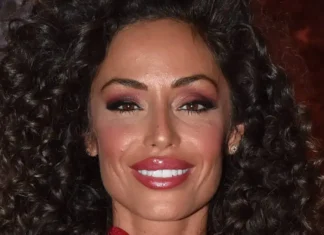 Chi sono gli ex famosi e ricchi di Raffaella Fico: da Mario Balotelli a Piero Neri Chi sono gli ex di Raffaella Fico