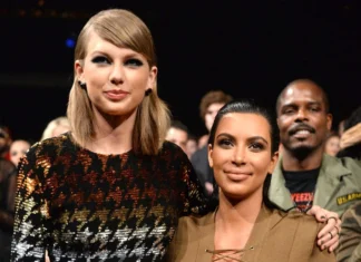 Kim Kardashian rivela di ascoltare ancora la “super talentuosa” Taylor Swift, nonostante i dissapori tra le due