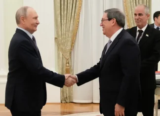 La Russia ritiene inaccettabili le nuove restrizioni contro Cuba e continuerà a sostenere l’isola