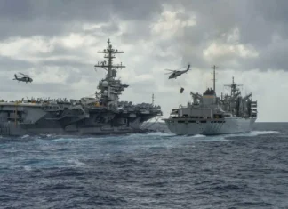 Gli Usa hanno abbattuto un drone iraniano che si stava avvicinando alla portaerei Abraham Lincoln