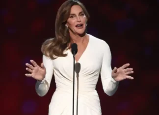 Caitlyn Jenner: prima miliardaria repubblicana, poi donna trans. Il gala a Mar-a-Lago rivela le sue priorità Caitlyn Jenner - Photo Credits American Civil Liberties Union
