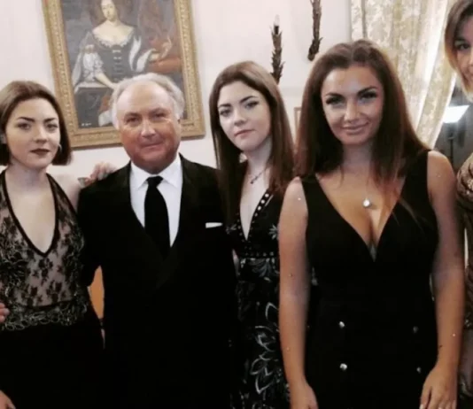 A quanto ammonta il patrimonio milionario di Elettra Lamborghini?