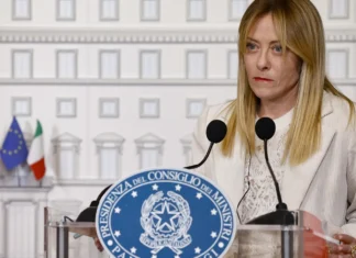 Ecco cosa ha detto la premier Meloni sull’attacco USA ai Paesi del Golfo