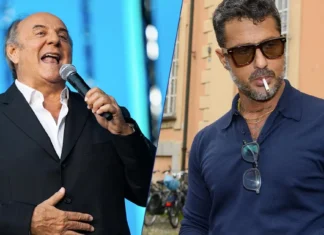 Fabrizio Corona rivela perché Gerry Scotti non l’ha denunciato: “Ci sono i video che palpeggia le ragazze”