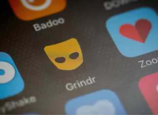 Malaysia, blocco di Grindr e Blued: un’altra forma di repressione contro la comunità LGBT+ Grindr Blued Malaysia - Photo Credits The Washington Post