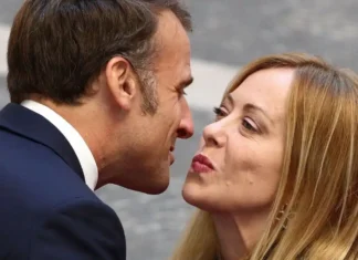 Diverbio a distanza tra Macron e Meloni: al centro della disputa la morte di Quentin Deranque Macron Meloni - Photo Credits Avvenire.it
