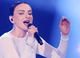 Testo e significato di “Magica favola” di Arisa, in gara a Sanremo 2026