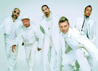 I Backstreet Boys hanno lanciato una petizione per esibirsi all’Half Time Show del Super Bowl 2027 Backstreet Boys al Super Bowl? La proposta i Aj