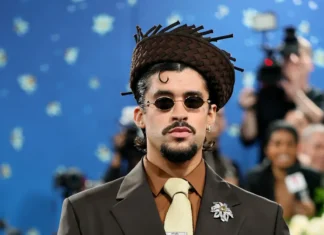 Bad Bunny ritorna in vetta alla Classifica Billboard dopo 41 settimane con “Debi Tirar Mas Fotos” Bad Bunny ritorna in vetta alla Classifica Billboard dopo 41 settimane con "Debi Tirar Mas Fotos"