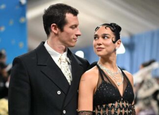 Chi è Callum Turner, il fidanzato di Dua Lipa ed ex di una famosissima attrice Chi è il fidanzato di Dua Lipa