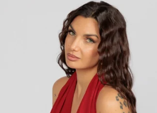 Alla fine, Elettra Lamborghini ha registrato il marchio “festini bilaterali”