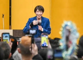 In Giappone ormai è Takaichi-mania, con il voto anticipato si punta a consolidare il suo potere