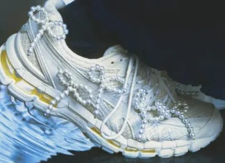 Asics x Completedworks Gel-Kayano 20: le sneakers gioiello che rubano la scena alla London Fashion Week