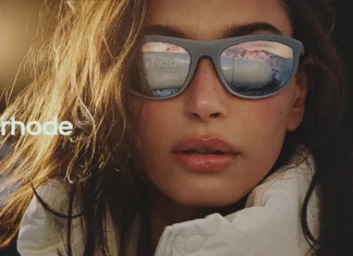La Caffeine Reset e il Peptide Lip Boost sono i nuovi must per labbra juicy e pelle sculpted di Rhode