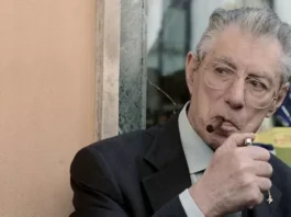 È morto Umberto Bossi
