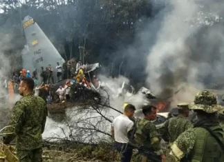 Aereo militare precipita in Colombia, 8 morti e oltre 80 feriti