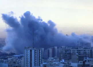 Colpiti un consolato americano a Dubai, una stazione della CIA in Arabia Saudita e una base statunitense in Qatar