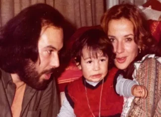 Chi sono le ex di Venditti, Simona Izzo (ex moglie e mamma del figlio Francesco) e Monica Leoffredi: entrambe tradite