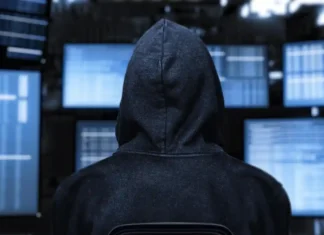 WhatsApp e Signal sotto attacco: lo schema degli hacker russi secondo l’FBI Hacker Russi - Photo Credits RSI