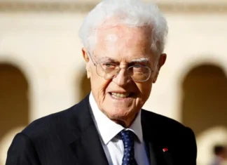 È morto Lionel Jospin, l’ex primo ministro che «incarnava un’alta idea della Repubblica» Lionel Jospin - Photo Credits ANSA