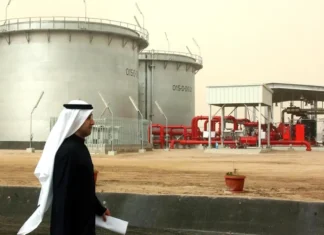 L’Iran ha colpito una petroliera kuwaitiana al largo di Dubai