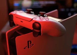 È ufficiale: Sony annuncia l’aumento dei prezzi della PlayStation5, ma qual è il motivo? PlayStation 5 Prezzi - Photo Credits SlashGear