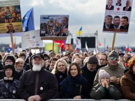 Praga, manifestazione contro il governo di Babiš: la democrazia è a rischio? Praga Manifestazione - Photo Credits Il Post