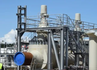 L’Unione europea punta a rinunciare al gas russo. Putin risponde: «Non è meglio fermarsi ora?» Putin Gas - Photo Credits Wired Italia