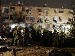 L’Iran ha colpito, nella notte, le città di Dimona e Arad in Israele, oltre 100 persone sono rimaste ferite