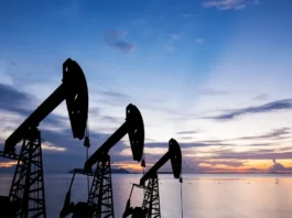 Il prezzo del petrolio supera i cento dollari al barile dopo attacchi iraniani