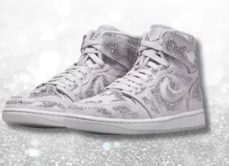Le Nike x Swarovski sono le sneaker più extra del 2026 (e sì, sono pura Y2K fantasy)