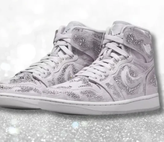 Le Nike x Swarovski sono le sneaker più extra del 2026 (e sì, sono pura Y2K fantasy)