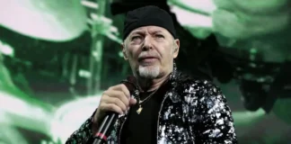Vasco Rossi svela la scaletta del tour dice la sua sulle parole di Francesco De Gregori Certificazioni Fimi: due dischi di platino per Vasco Rossi