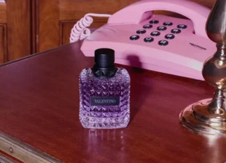 Valentino Beauty lancia Born in Roma Purple Melancholia: il profumo che sa di nostalgia anni 2000