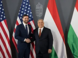 Il paradosso di JD Vance: accusa l’Unione Europea di voler influenzare le elezioni in Ungheria, ma lui stesso è a Budapest per sostenere Viktor Orbán