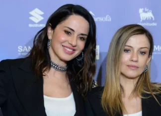 Chi sono i genitori delle sorelle Paola e Chiara Iezzi? “Per loro non è stato facile vederci diventare famose di colpo”