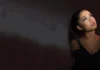 Ariana Grande sta svelando la tracklist di “Petal”, un brano alla volta