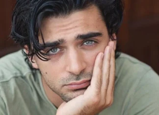 Chi è Carlo Amleto, l’ex fidanzata Giulia Vecchio: “La storia è finita, ma è rimasta l’amicizia”