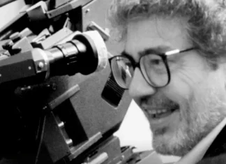 A dieci anni dalla scomparsa del regista, arriva la mostra “Ettore Scola. Non ci siamo mai lasciati”, dal 2 maggio al Museo di Roma, a Palazzo Braschi