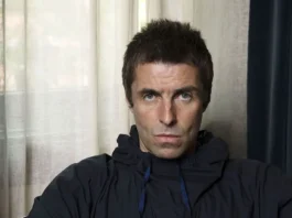 A Liam Gallagher l’Halftime Show della finale dei Mondiali non è affatto piaciuto: «Sembra un brutto trip»