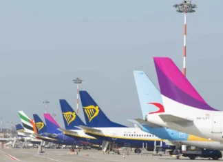 In 4 aeroporti italiani sono già scattate le prime limitazioni di carburante per i voli