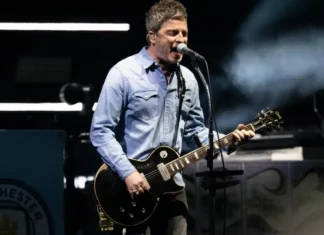 Noel Gallagher, la chitarra utilizzata per l’album (What’s The Story) Morning Glory? , da oggi all’asta All'asta la chitarra di Noel Gallagher utilizzata per What's The Story (Morning Glory)