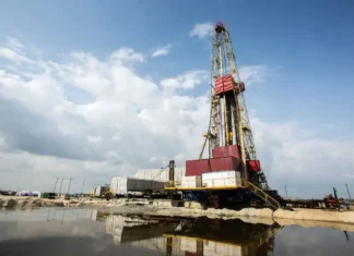 L’Europa torna a lavorare su misure di contenimento dei consumi energetici: ma quante riserve di petrolio ha effettivamente l’Italia?