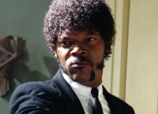 Dall’Antico Testamento a Tarantino il passo è breve: Pete Hegseth cita la Bibbia, ma in realtà è “Pulp Fiction”